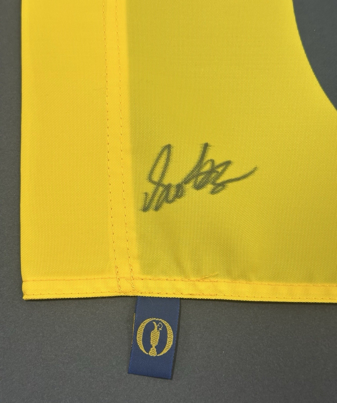 Scottie Scheffler Signed 2025 The Open 153rd British PORTRUSH Auto Flag PSA COA view 2