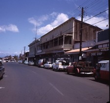 sl44 Slide 1950's Australia Street Scene Whalin Croc Shop 558a