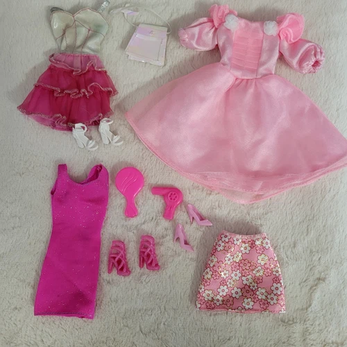Barbie Stylish Pink Dress, Mixed Sets  with accessories Lot 90s, 2000's Vintage