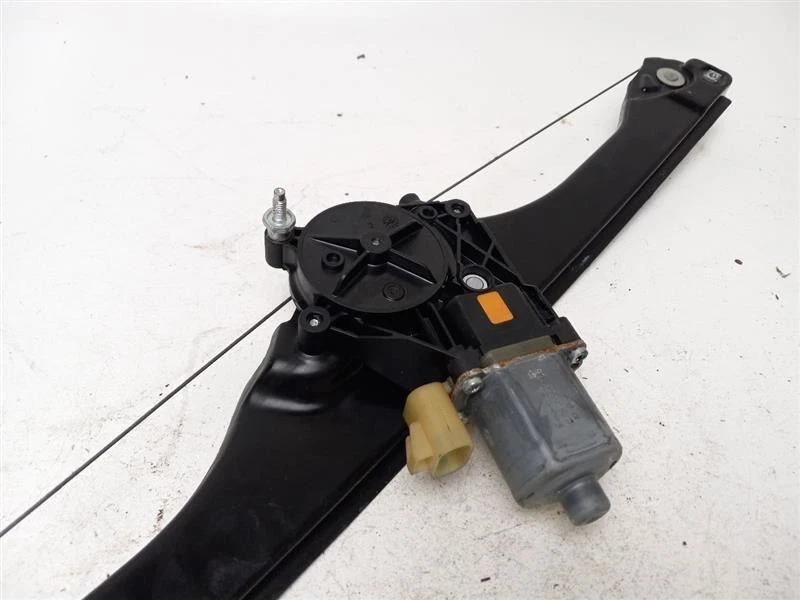 GMC ACADIA 2010-2017 puerta delantera derecha ventana regulador OEM 45324 Foto 3 de 4