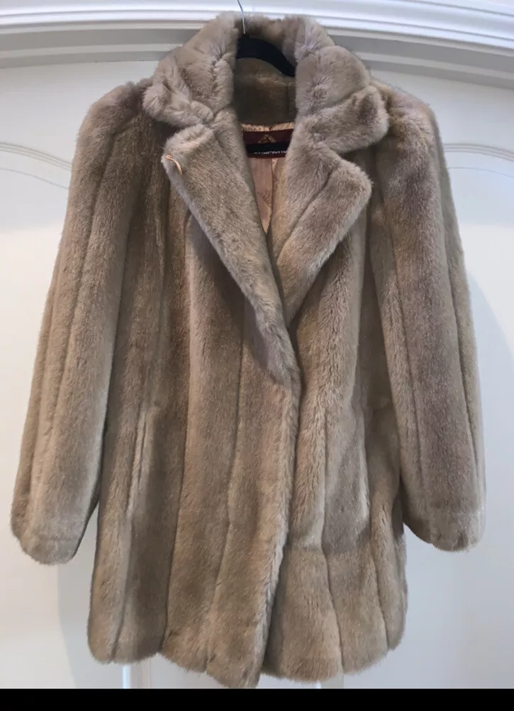Vintage 70s Jordache Tissavel France Beige Faux Fur Coat Jacket