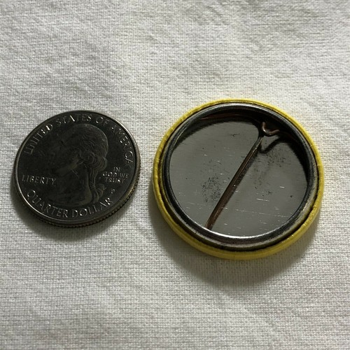 I Won At McDonalds Small Yellow Pinback Button #36830 - Picture 2 of 2