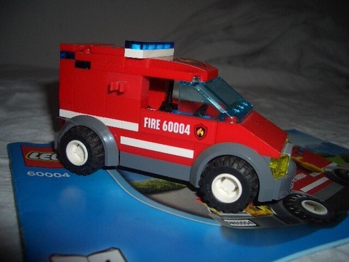 LEGO City FEUERWEHR 60001/60004 - gebaut, nicht komplett - Bild 5 von 5