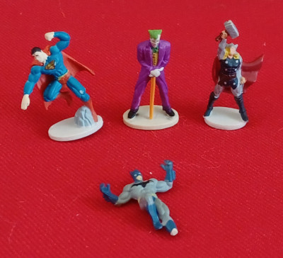 Heroics DC Marvel Comics Series Mini Figures 1.5'' Superman, Joker, Thor, Batman