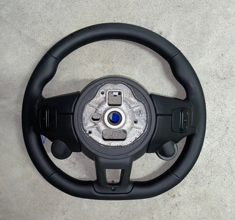 Volante Maserati Grecale Mc 20 E Compatibile Con Altri Modelli - Imagen 2 de 3