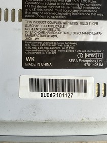 Sega Dreamcast Console  W/  2 Controllers, 1 Memory Card & Cables NOT WORKING