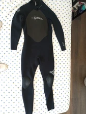 Xcel Wetsuit Mens X-Large  3/2 MM Backzip Preowned