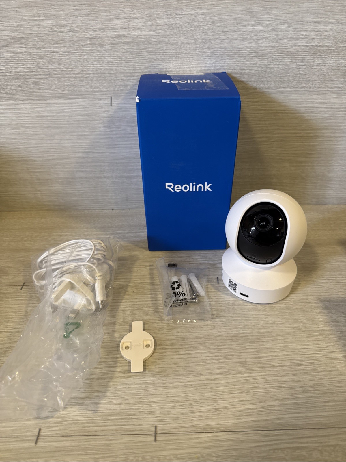 Reolink Indoor Camera 4MP 360°Pan/Tilt, Baby Monitor, Pet/Dog Camera, Cry...