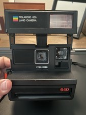 Vintage-Polaroid 600 Land Instant Film Flash Camera-Model 640-UNTESTED-VG-1980s