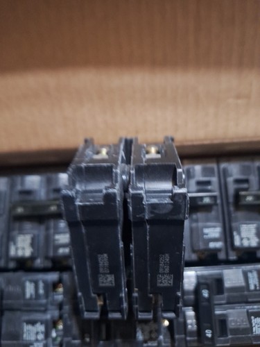 (15) Siemens Q220 Q225 Q230 Q240 Q250 Circuit Breaker 2P 120/240V Plug 2 Pole - Picture 6 of 9