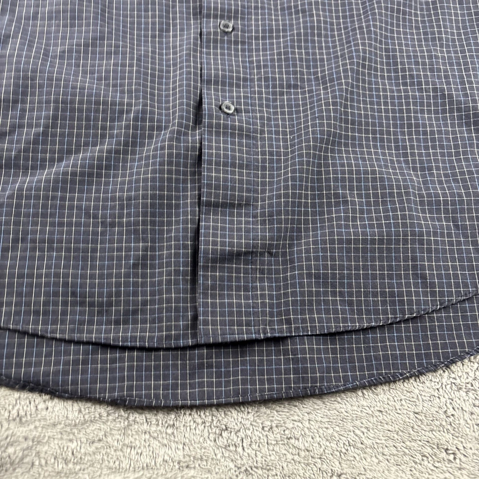 Van Heusen Dress Shirt Mens Large 16-16.5 Black CheckLong Sleeve Wrinkle Free - Image 2 of 4