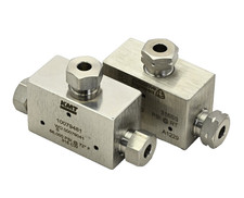 Lot of 2x KMT 10079481 High Pressure Tee, 1/4", 66K psi, CT4440 ,400012-1