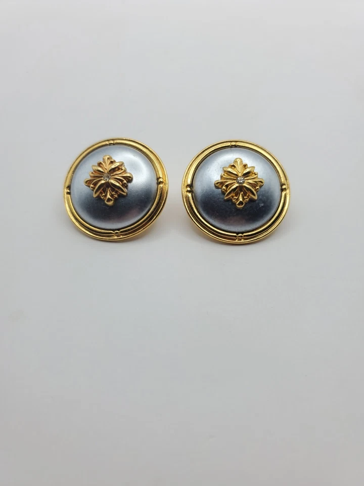 Vintage Avon Gray Pearl Satin Gold Tone Rhineston Ornate Pierced Earrings - Image 3 of 4