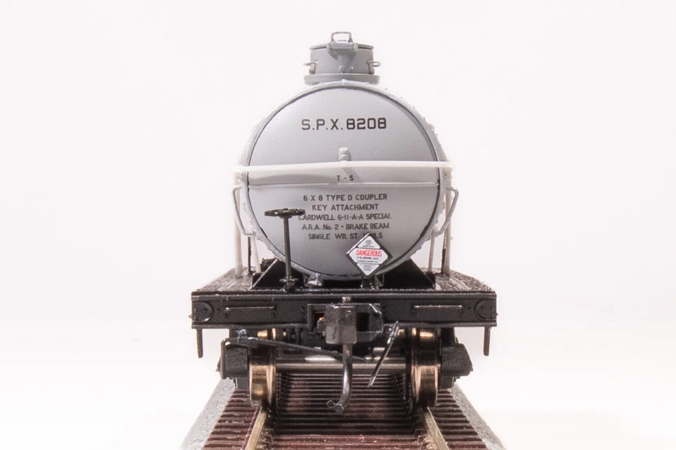 Broadway Limited 7665 HO Penn Salt Solvay Process 6000 Gallon Tank 2-Pack C - Image 3 of 4