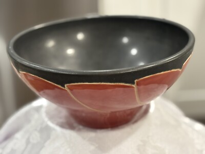 Boho/Abstract Bowl Serving Ceramic Black & Brick Red Medium Size Preowned