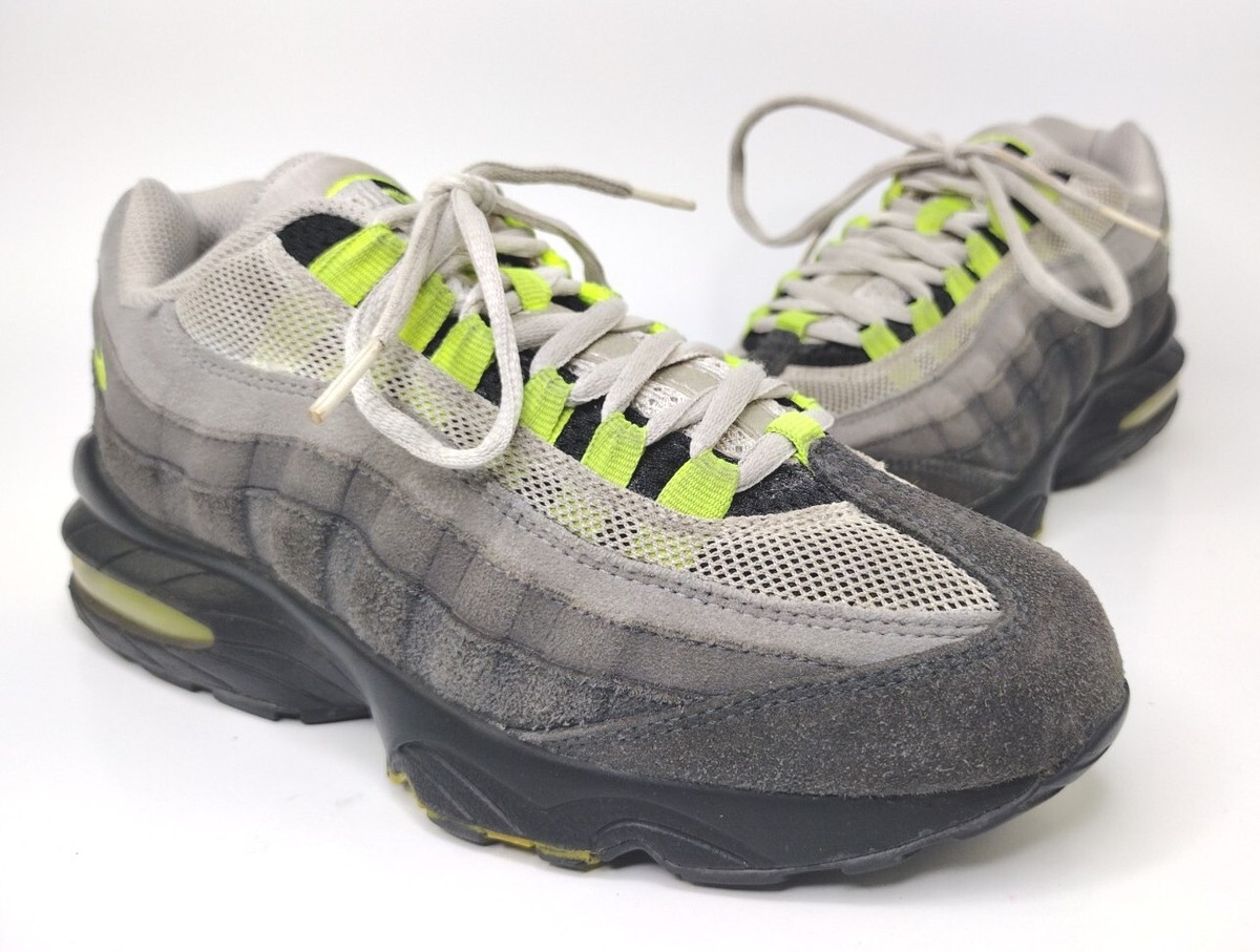 Nike Air Max 95 Size 6Y Women Sz 7.5 Neon 2012 Blk/Volt Nike Air Max 95 Size 6Y Women Sz 7.5 Neon 2012 Blk/Volt
