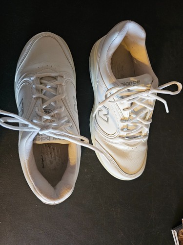 Damen Wanderschuhe Größe 7 M weiß Stillbügel von New Balance