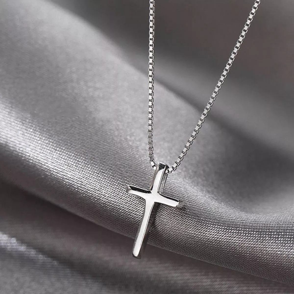 Mens Cross Necklace, Sterling Silver | Tomerm Jewelry | Wolf & Badger