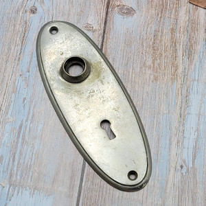 Vintage Yale & Towne Door Oval Back Plate Keyhole Hardware Silver tone Salvage