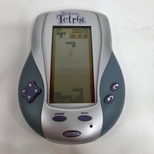 Radica Big Screen Portable Tetris Handheld Electronic Game 2002 TESTED WORKS
