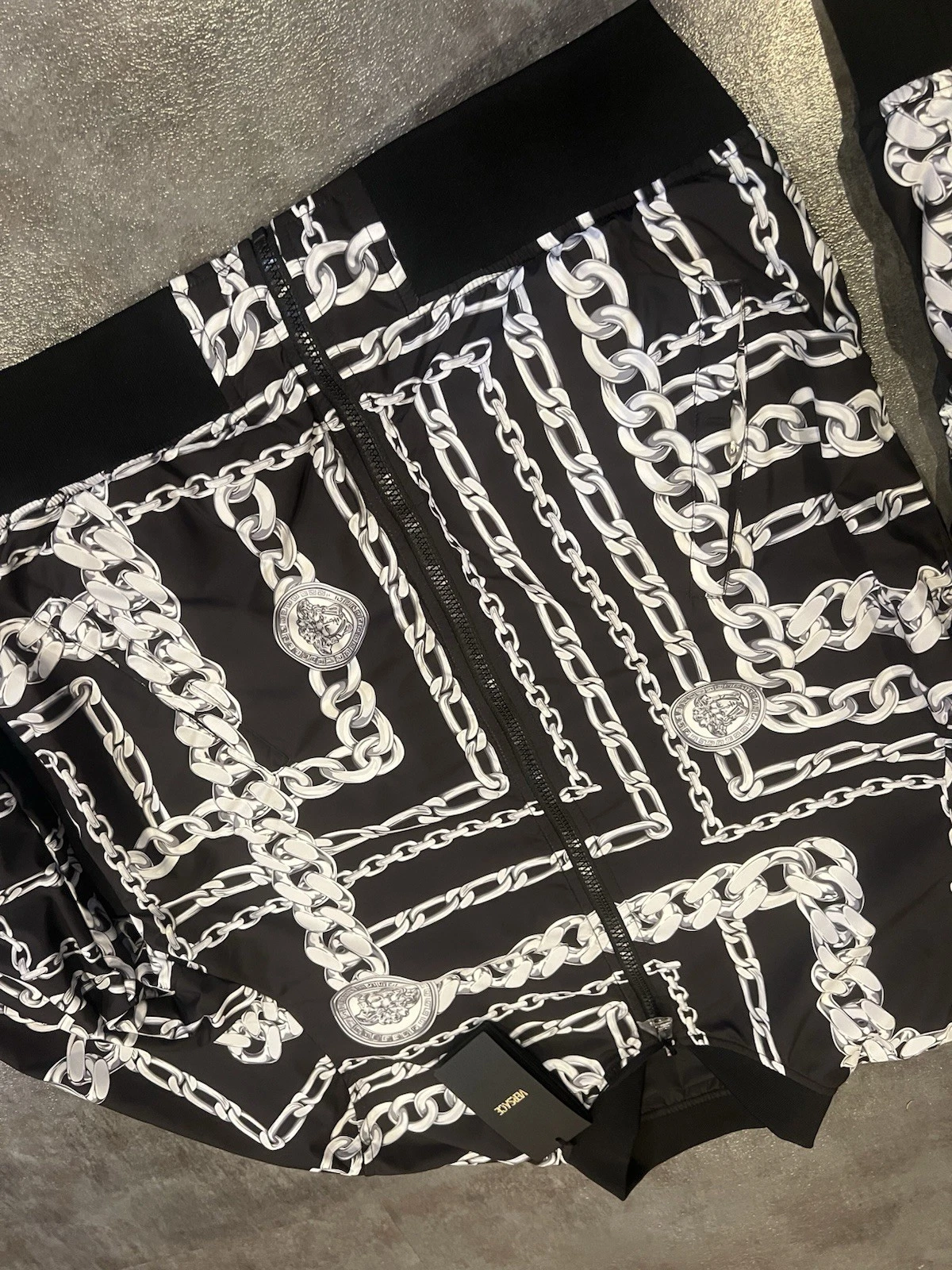 $2050 Men's Versace medusa chains reversible bomber jacket size 52 Fits L - product detail image 3