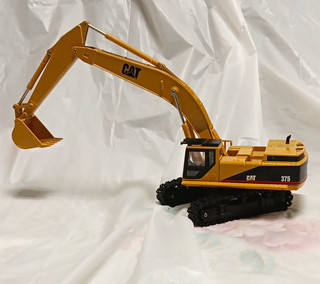 CAT 375 Tracked Excavator Yellow/Black Diecast Construction Equipment Model
