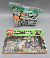 LEGO Minecraft 21141 - The Zombie Cave - 100% Complete