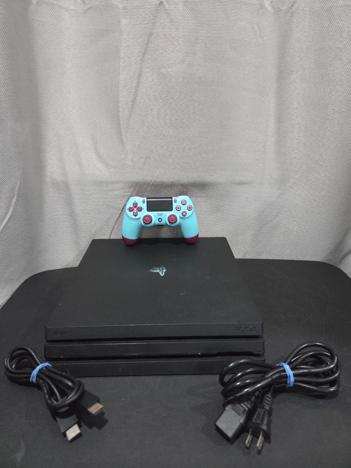 Sony PlayStation 4 Pro CUH-7115B 1TB Console Tested Working W/Cords & Controller