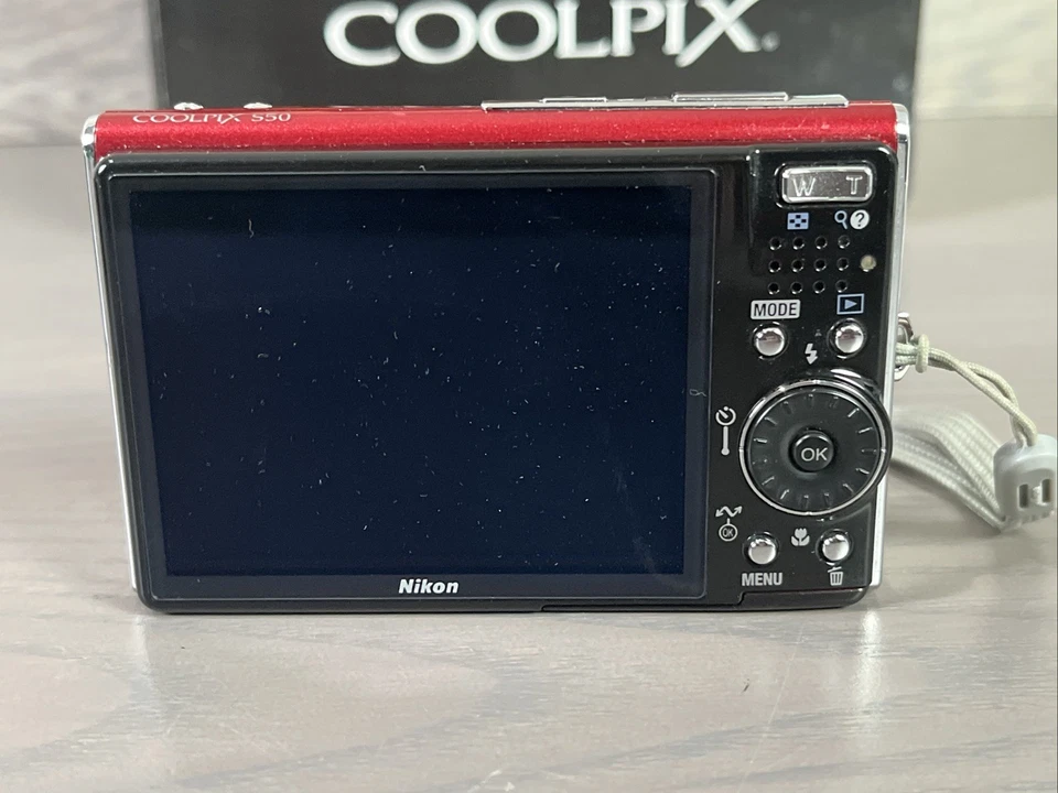 Nikon COOLPIX S50 Black 7.2MP 3x Zoom Compact Digital Camera Bundle - Image 4 of 4