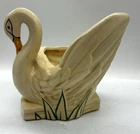 McCoy Swan planter