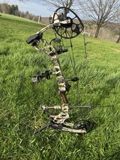 Mathews Triax Compound Bow