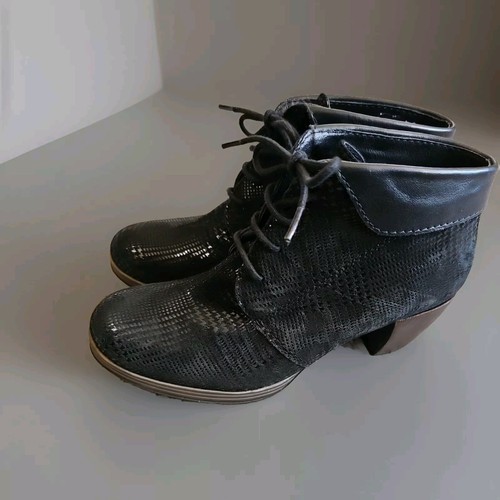 Wolky Comfort Boots 07983-901 BLACK DROPS Jacquerie WOMEN'S Size 39 (US 8.5) - Picture 3 of 11