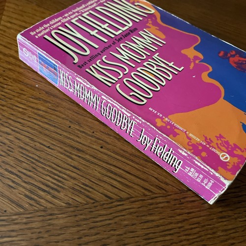 BK45. Kiss Mommy Goodbye by Joy Fielding (1982, Mass Market) - Picture 4 of 6