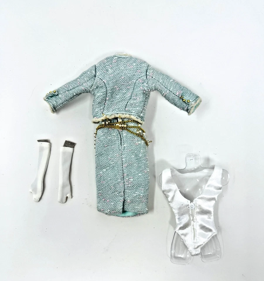 Dressmaker Details Couture Boucle Today Outfit for Dolls Barbie Integrity - Image 2 of 2