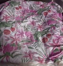 POTTERY BARN Tropical Palm Fronds  Flowers Pink  Green Crib Fitted Sheet     