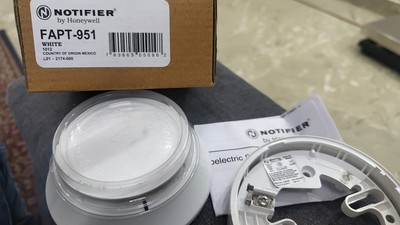NOTIFIER FAPT-951 Intelligent Photoelectric Smoke Sensor DETECTOR USA STOCK