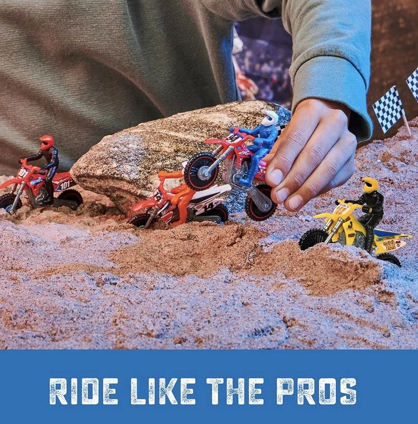 SX Supercross, Authentic 5-Pack of 1:24 Scale Die-Cast Motorcycles - Image 3 of 4