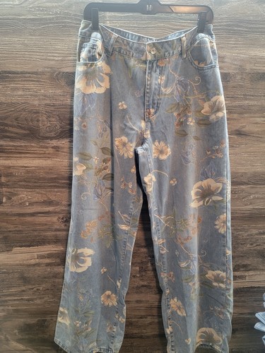 Women's Blue Straight Denim Jeans Floral Print Medium Wash 5-Pocket NWOT Sz 30 - Picture 1 of 4