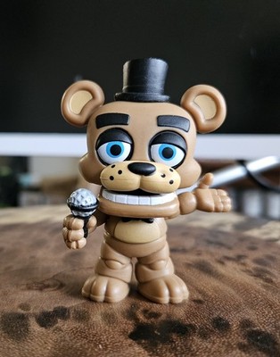 Funko Mystery Minis FNAF Five Nights at Freddys Freddy Fazbear w/ Mic 1:6