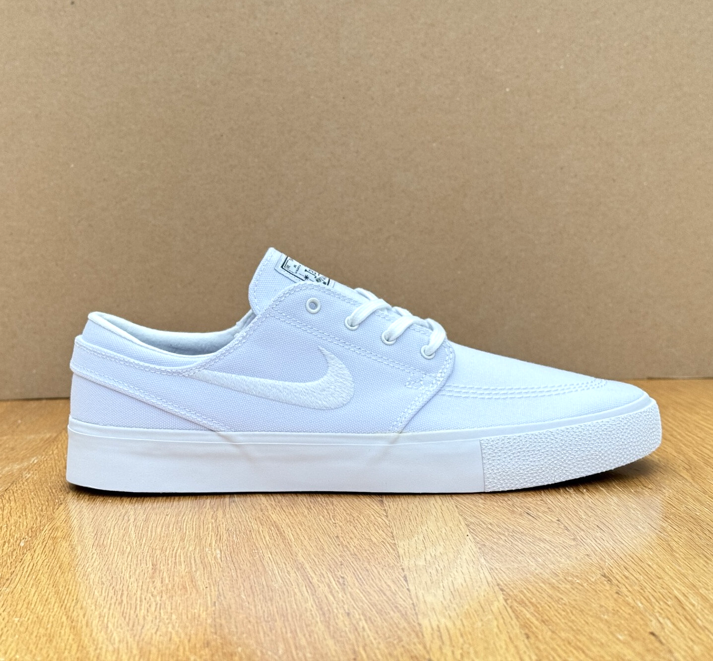 Nike SB Zoom Stefan Janoski Canvas 2022 Triple White - Size UK 8 (EU 42.5) US 9