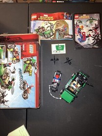 2013 LEGO 76004 Marvel Spider-Man Spider-Cycle Chase Retired. Complete.