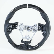 Volante bianco in pelle di carbonio per Subaru Impreza Forester Ascent Crosstrek