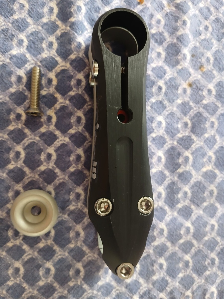 ユ*ウ様 chnelli SESAMO ステム 110mm 赤/銀 1\" 26. Cinelli Sesamo threadless Stem 110mm 26.0 Silver/Black NOS
