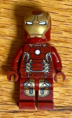 LEGO Super Heroes Iron Man Mark 43 Armor Minifigure 76031 76032 76038
