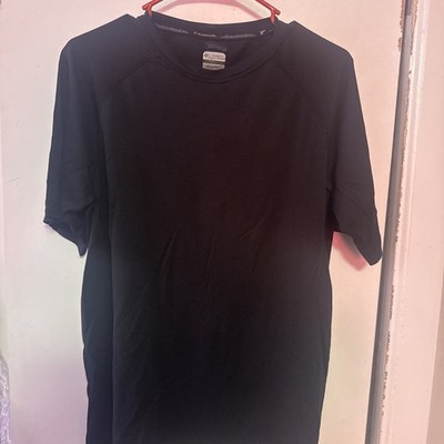 Columbia Titanium Men s Medium T Shirt