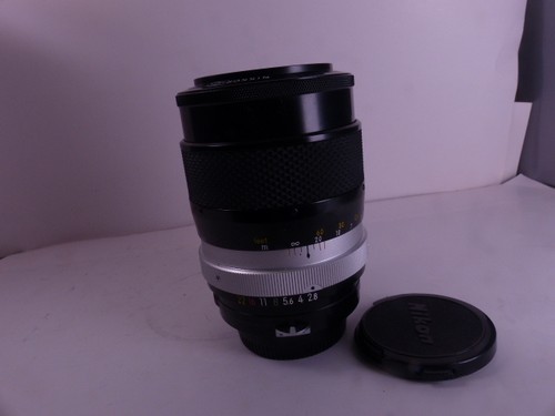 Large-Aperture NIKKOR-Q.C Auto 135mm F2.8