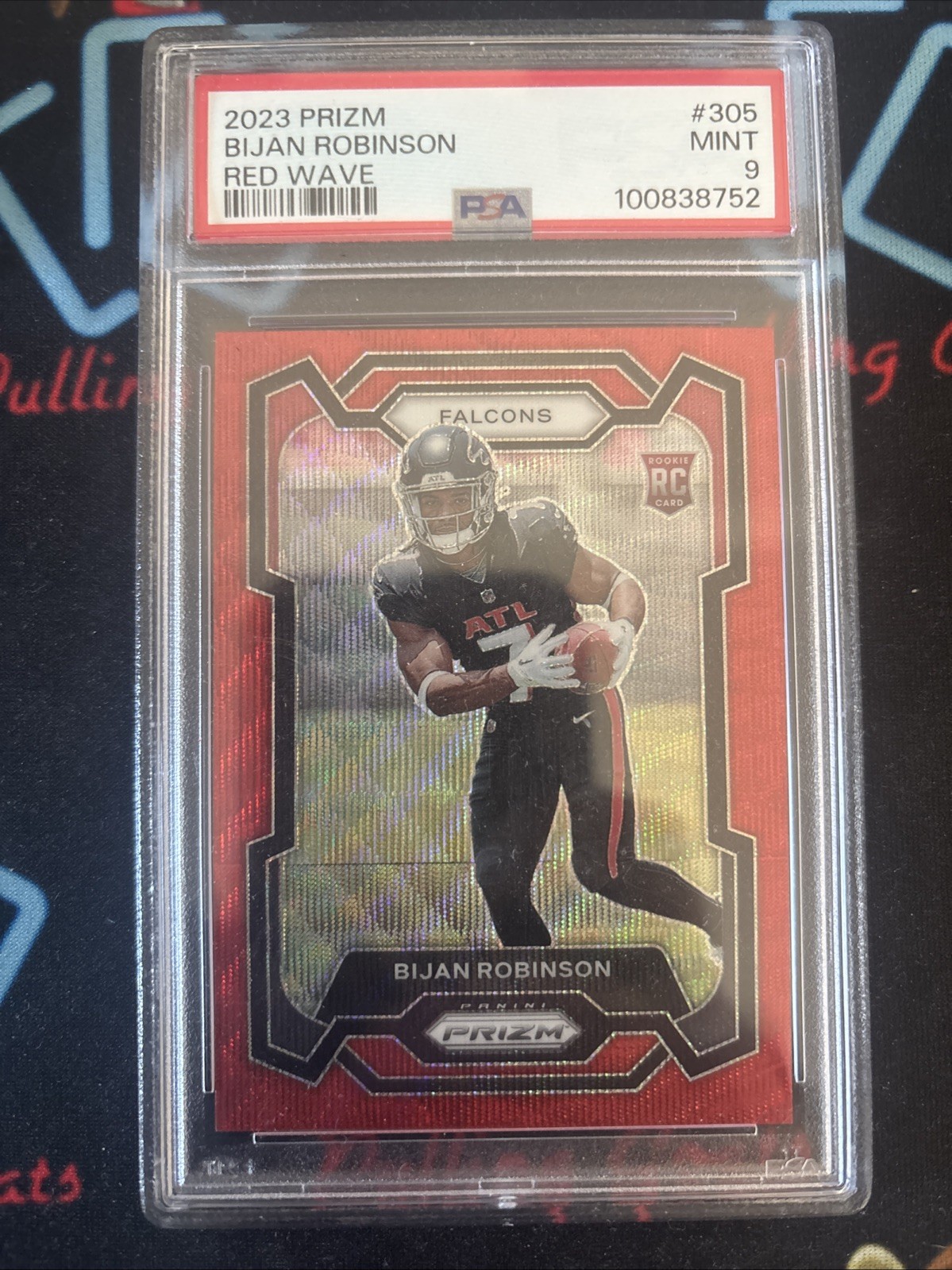 2023 Panini Prizm Bijan Robinson Red Wave /149 #305 PSA 9