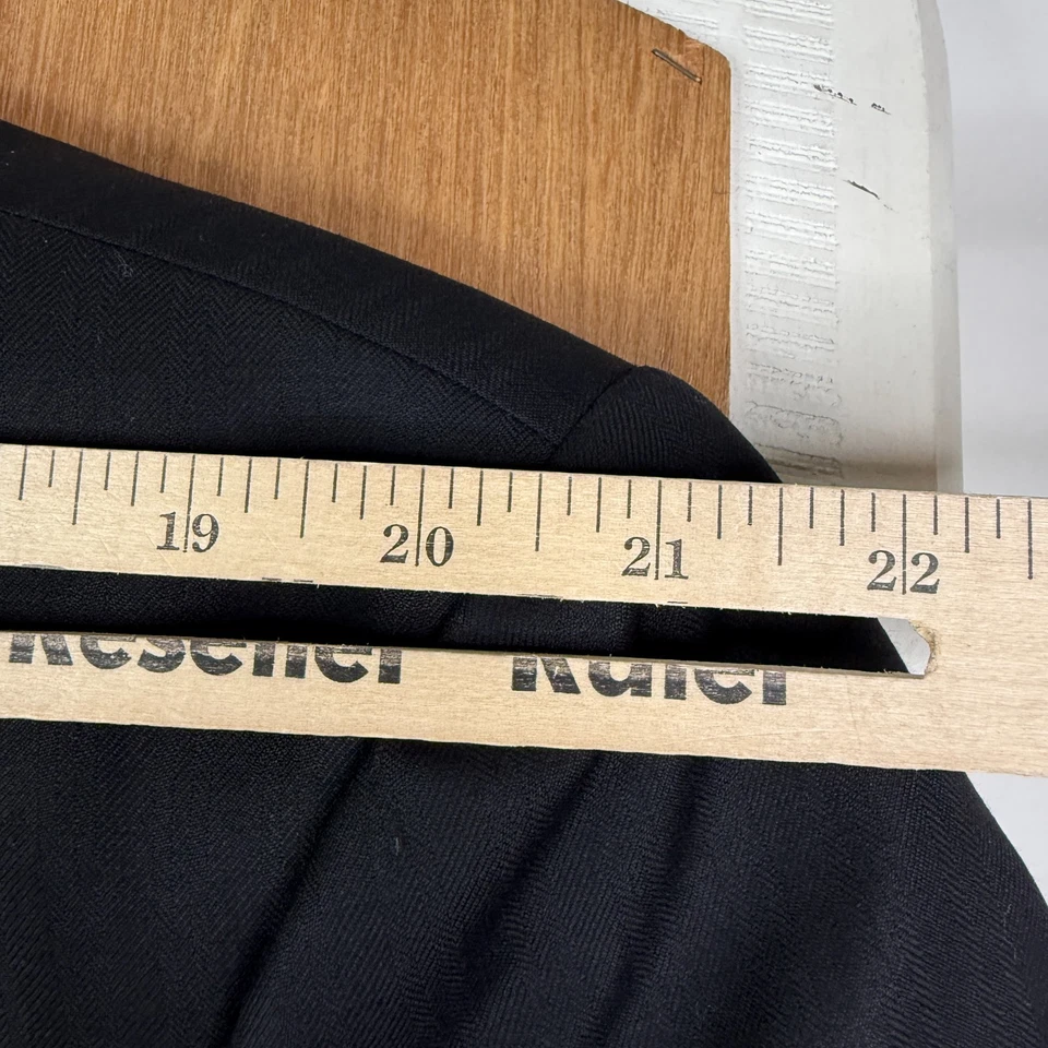 Halston Suit Mens 50R Black Herringbone 3 Button 100% Wool Pants 42x25 Italy - Image 4 of 4