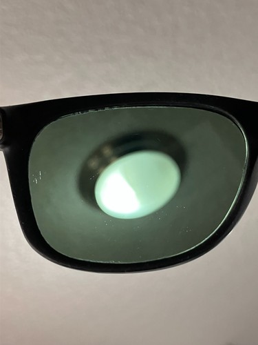 Ray-Ban RB2132 622 55-18 New Wayfarer Rubber Matte Bk Green lens READ - Picture 9 of 10