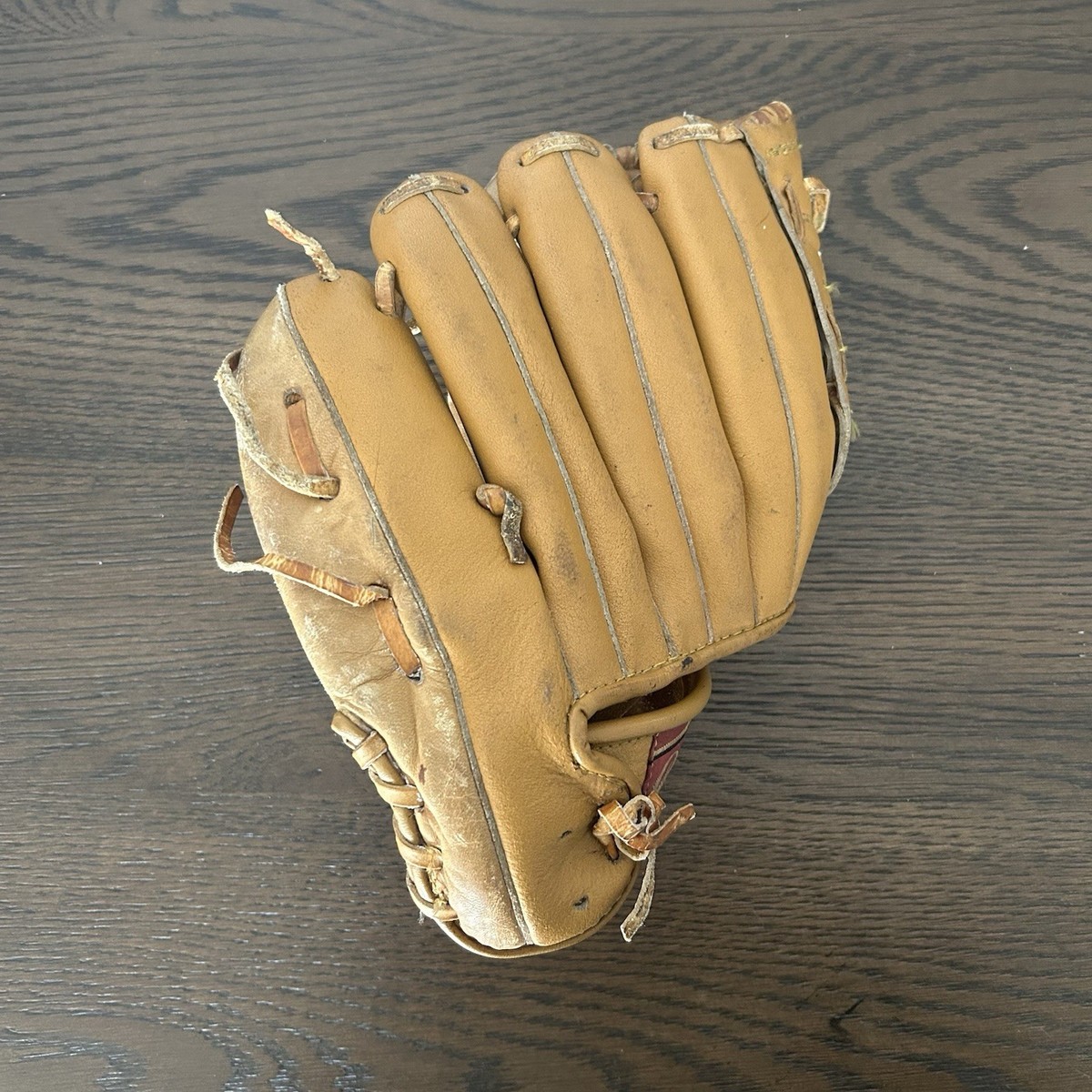 1960s Vintage Rawlings GJ110 Brooks Robinson Baseball Glove Deep